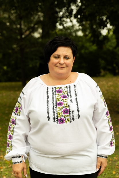 Тютюнник Олена