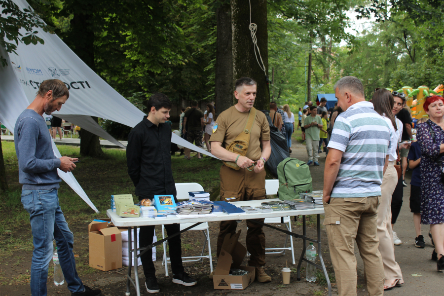Charity fair - Слайд 2
