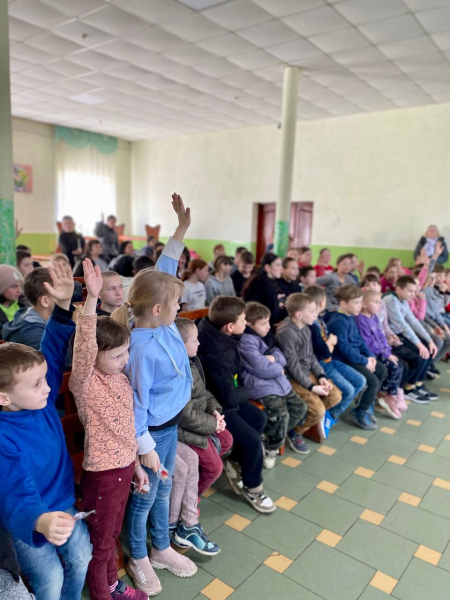Holiday for children in a special school - Слайд 2